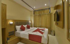 Hotel Residency Park Near Masjid Rly Station South Mumbai